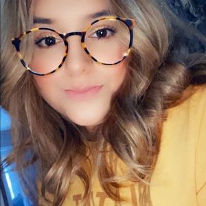 Meet your Posher, Nataly